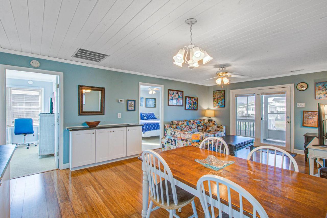 The Pour House Villa Holden Beach Exterior photo